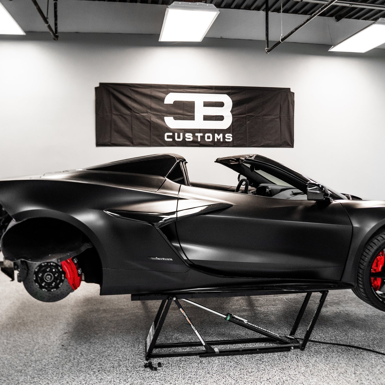 The Ultimate Lightweight Mod: How a Titanium Exhaust Enhances Speed & Handling
